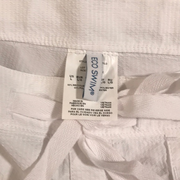 Shorts - Picture 3 of 6